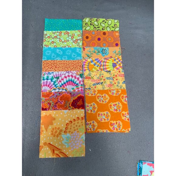 28 Precut Quilting Fabric Squares 5" Bright Patterns & Colors Cotton Patchwork - Picture 12 of 13